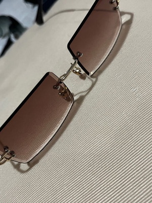 Sunglasses gold with black lenses new