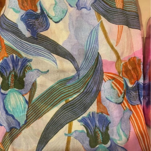 Benetton spring scarf like new, multicolored