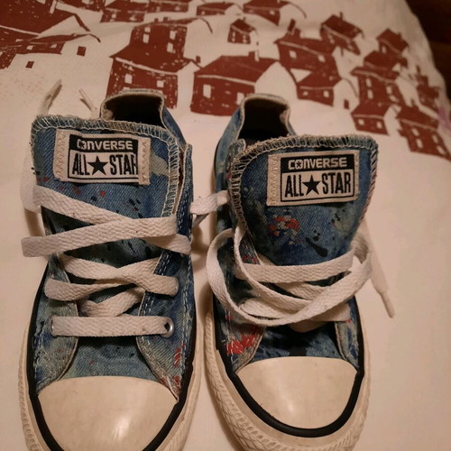All Star Converse size 31 like new, unworn