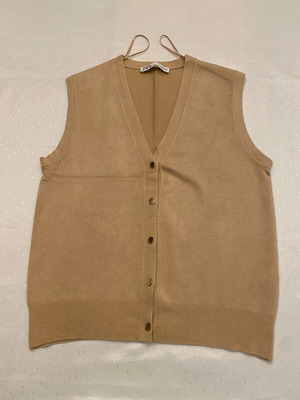 Zara women's vest new, beige with gold buttons