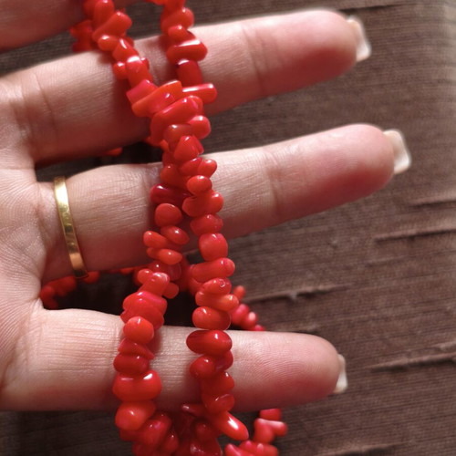 Branch Coral Chips necklace like new, natural red coral