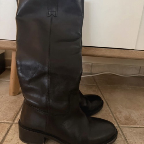 Zara black leather riding boots like new, size 39