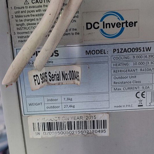 Pitsos 9,000 BTU air conditioner for parts or scrap, error P4
