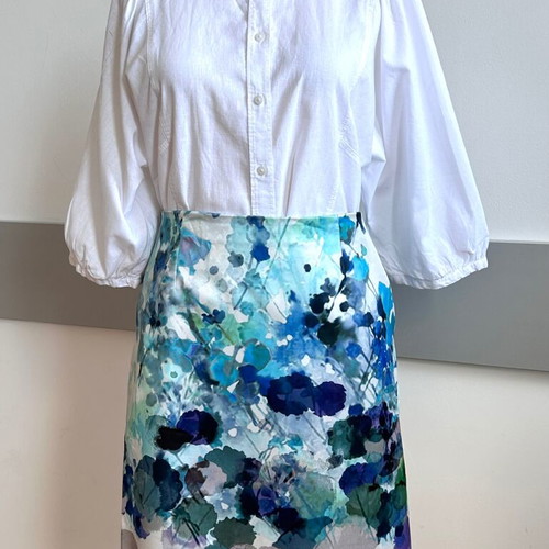 Dexter set colorful skirt and linen HM shirt like new