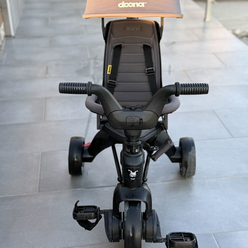 Doona Liki Trike S3 foldable tricycle, like new, Grey Hound
