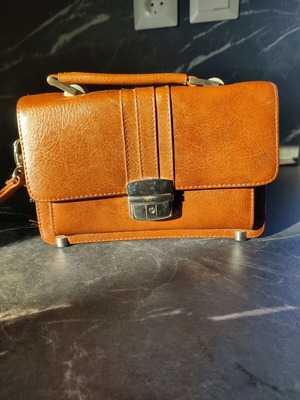 Vintage brown hand bag like new made of leatherette