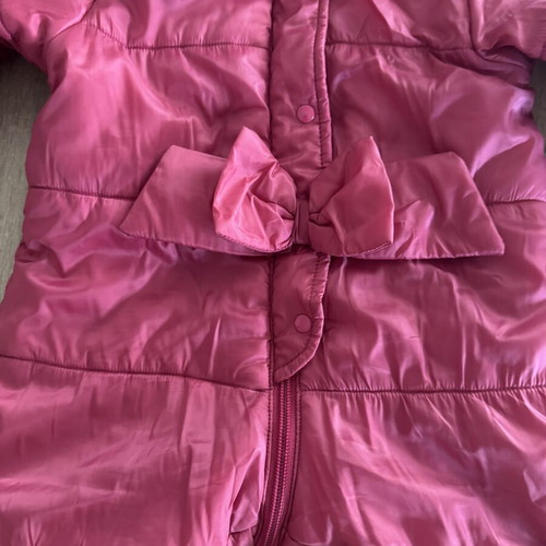 Baby snow romper used, size 6 months