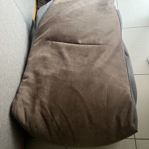 Poufs like new, set of 2 for living room