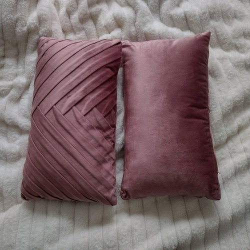 Velvet pillows like new, set of 2 pieces
