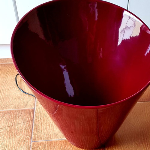 Floor lamp used, modern design, red with dimmer