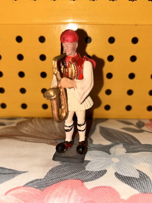 Evzone Musician Figurine used, red Fermeli, 1990s