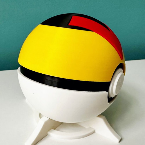 Level Ball Pokeball Nintendo Switch Cartridge Holder like new