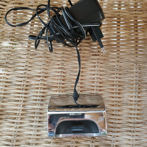 Gigaset SL78H charging base used, compatible with other phones