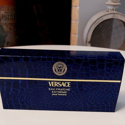 Versace Eau Fraîche Extrême Pour Homme Limited Travel Edition set new