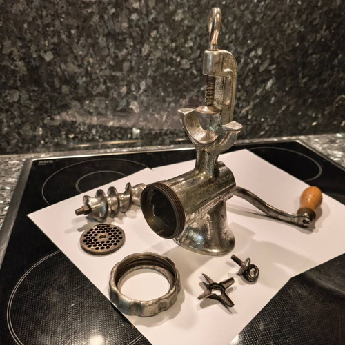 Meat grinder used, manual cast iron, Czechoslovakia made