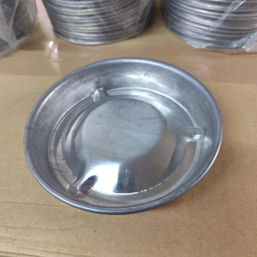 Metal ashtrays unused, pack of 72, shallow