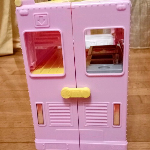 Barbie Cantina HPL71 by Mattel like new