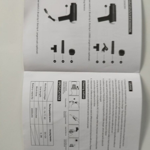 Mini car vacuum cleaner new with accessories