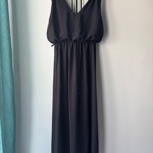 Evening dress black like new, chiffon with inner lining, size S