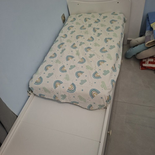 Lorelli Grecostrom multifunctional baby cot used with mattress