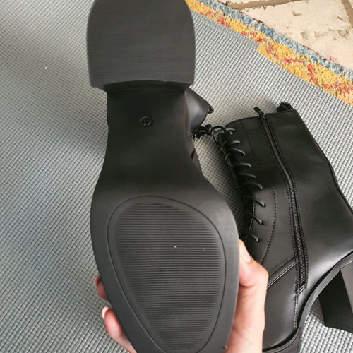 Women's ankle boots new size 41 with heel black