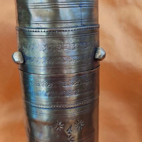 Bronze manual coffee grinders used, set of 3, collectible