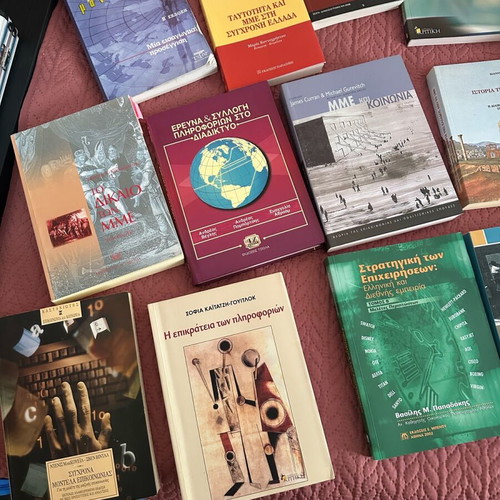 Journalism Books new university editions from all semesters