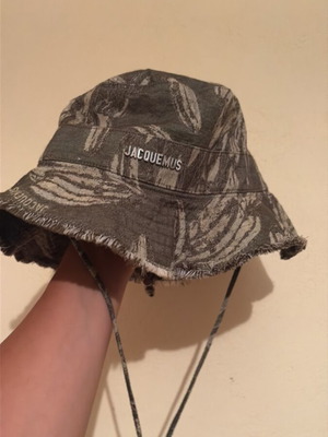 Jacquemus hat size 60 like new, limited edition