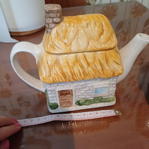 Vintage Cottage Ware Ceramic Teapot and Container set, new