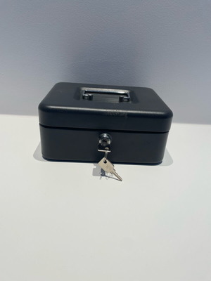 Portable cash box with 2 keys like new, metal, black matte
