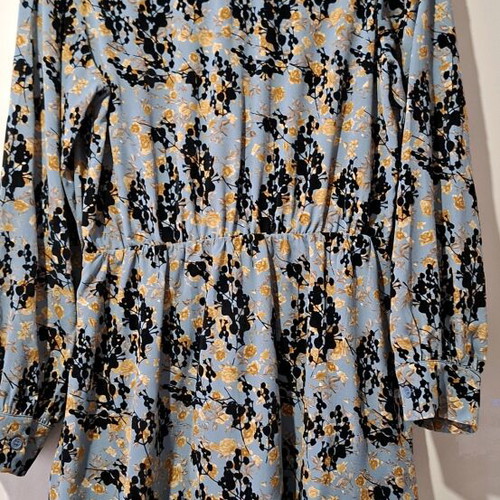 Elli White floral dress like new with velvet black details