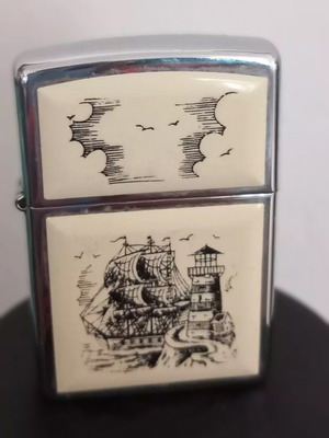 Zippo Navy collectible lighter like new