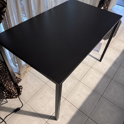 IKEA TÄRENDÖ Table 110×67 cm like new