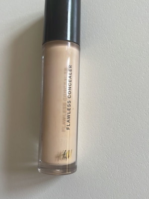 H&M Flawless Concealer almond beige σχεδόν καινούργιο