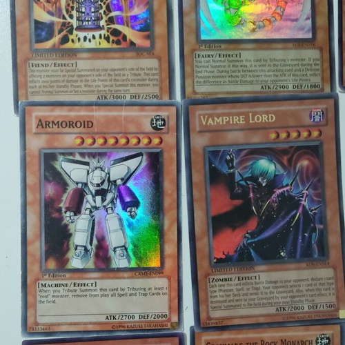 Yugioh Ultra Rare Cards like new, pack of 13 gold