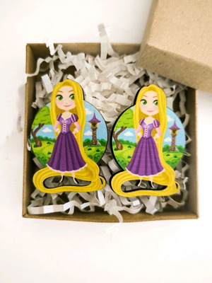 Rapunzel Disney wooden earrings new, multicolored