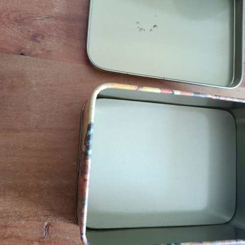 Vintage metal decorative storage box with butterflies like new