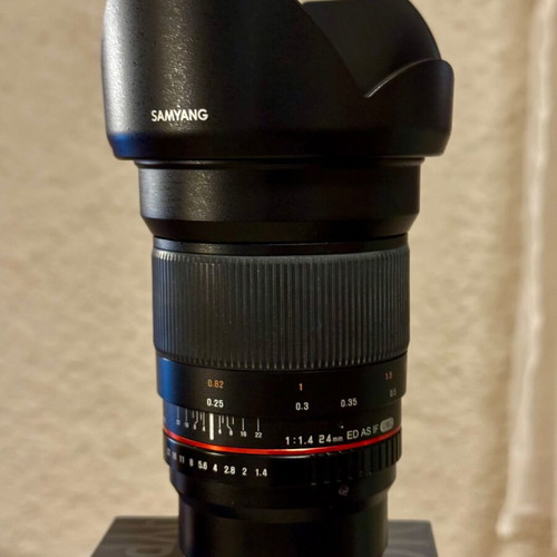 Samyang 24mm f/1.4 ED AS UMC lens for Sony E-mount full frame used
