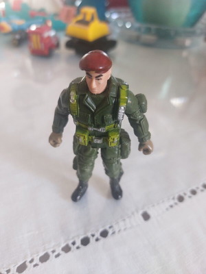 Military Action Figure Commando Soldier 3.75" like new