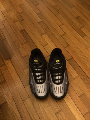 Nike Air Max Plus 3 sneakers, black and white, size 44
