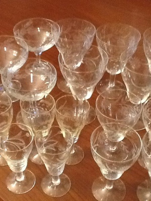 Βιντάζ κρυστάλλινα ποτήρια μεταχειρισμένα εποχής 1960, σετ 19 τεμαχίων