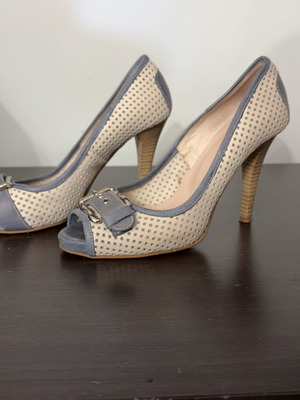 Petridis Peep Toe Pumps size 37 multicolor like new