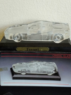 Αυτοκίνητο Ferrari κρυστάλλινο σε ξύλινη βάση καινούργιο