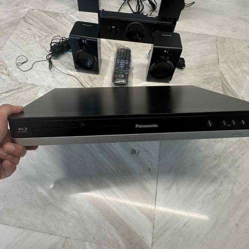 Panasonic Blu-ray Disc Home Theatre System SA-BTT465 3D