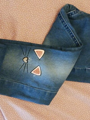 Elastic jeans like new, size M, blue with cute design