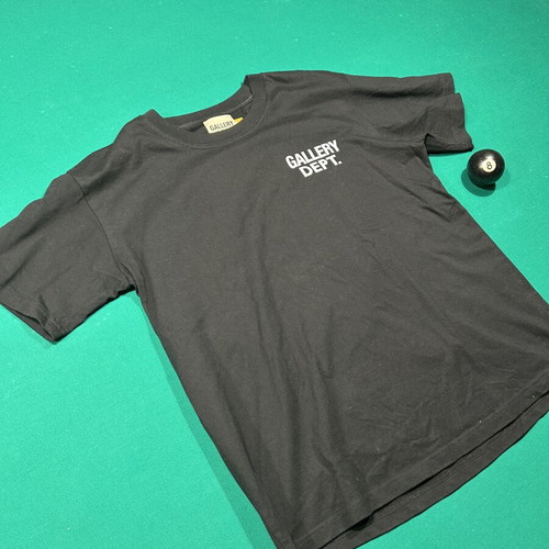 Gallery Dept Tee like new, sizes M-L, black and white