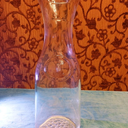 Wine carafe 1 liter rare, like new, glass with embossed grapes