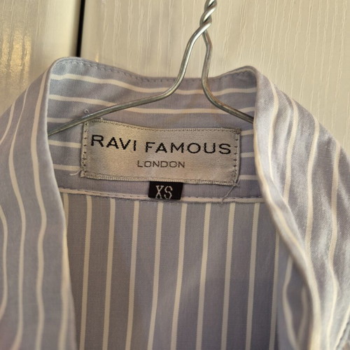 Sleeveless striped shirt like new, white and blue, size XS