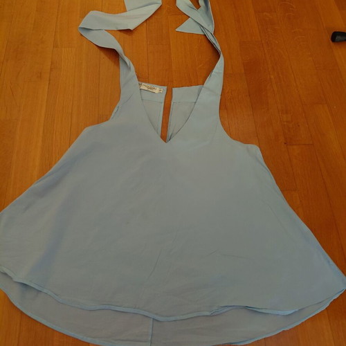 Moutaki top like new, blue with back opening and neck tie