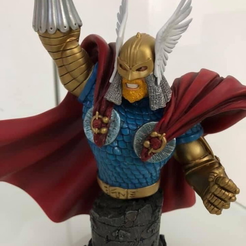 Thor Battle Armor Bowen Bust new, limited edition, rare #1189/3000 Marvel Comics